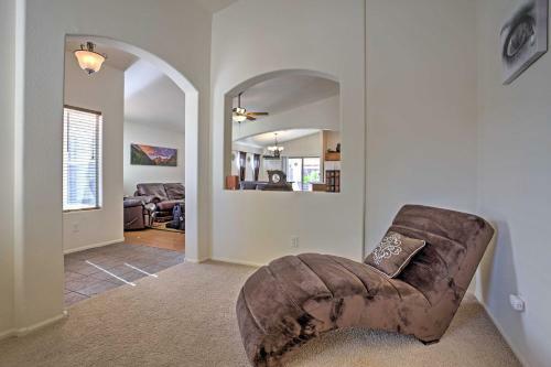 Modern Maricopa House With Hot Tub And Ideal Backyard!