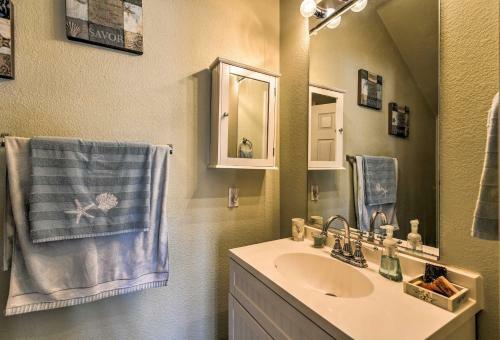 Luxury Maricopa Retreat With Private Pool And Patio!