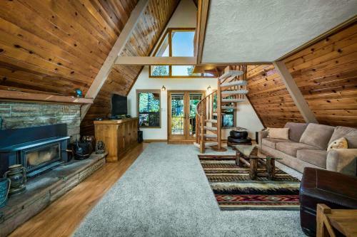 Big Thunder Mountain Cottage