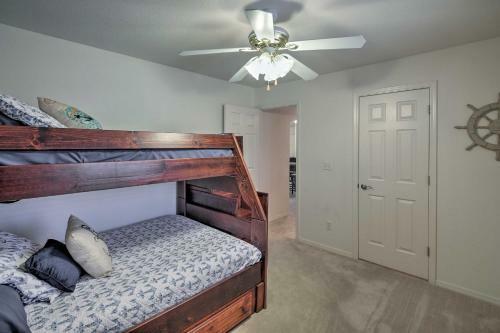 Peaceful Fort Mohave Home 6 Miles Colorado River!