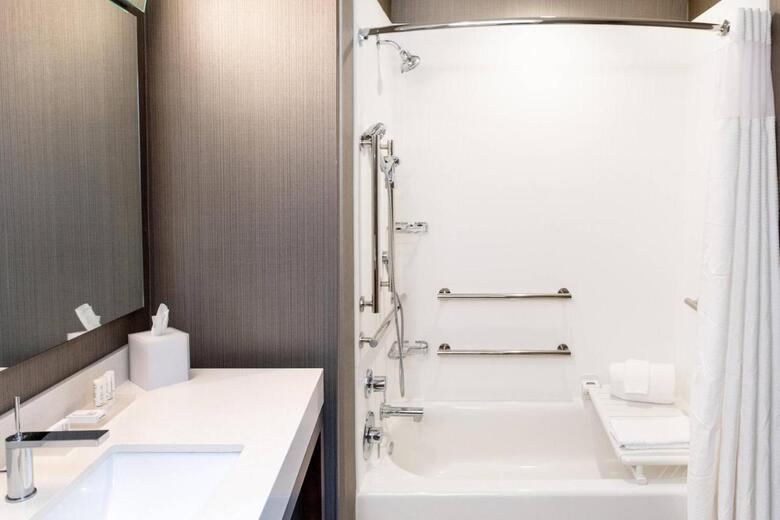 Hotel Courtyard By Marriott Mesa At Wrigleyville West
