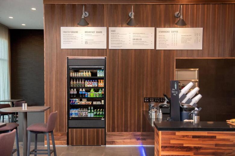 Hotel Courtyard By Marriott Mesa At Wrigleyville West