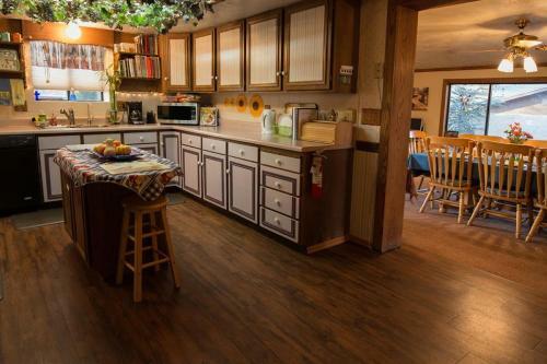 Canyon Colors Bed And Breakfast