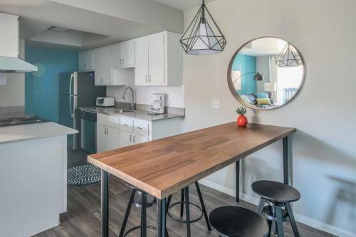 Apartamento 1br Apt In North Phoenix With Pool By Wanderjaunt