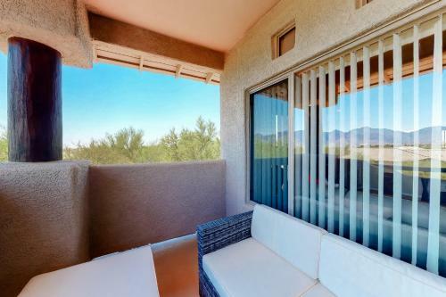 Catalina Mountain Views #212