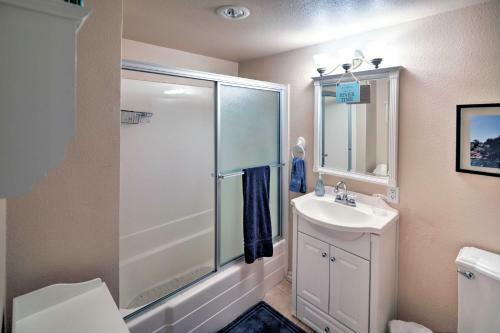 Canalfront Family Home With Private 50-foot Dock!