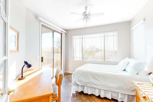 Vistoso Condo #218c