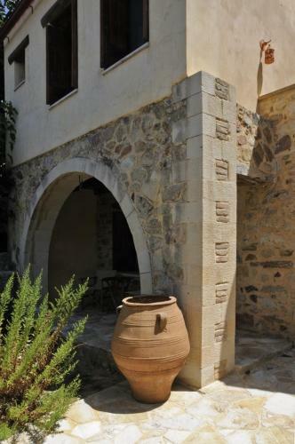 Villa Sarris House