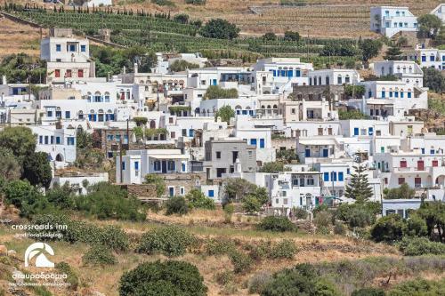 Crossroads Inn Traditional Lodging