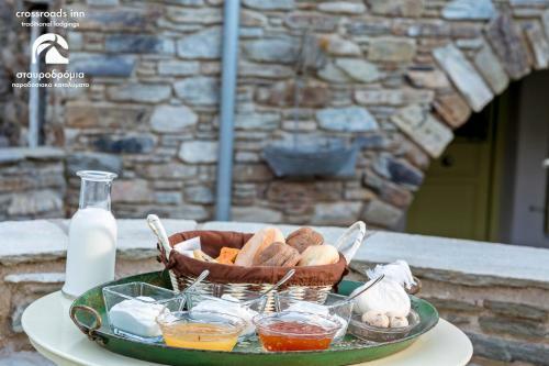 Crossroads Inn Traditional Lodging