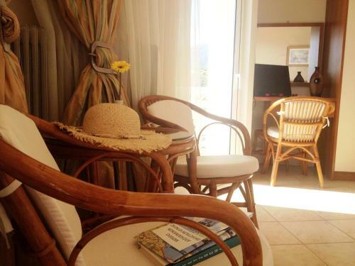 Souris Hotel