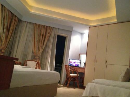 Souris Hotel