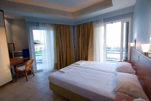 Souris Hotel