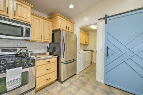Modern Retreat With View, 9 Mi To Wahweap Beach