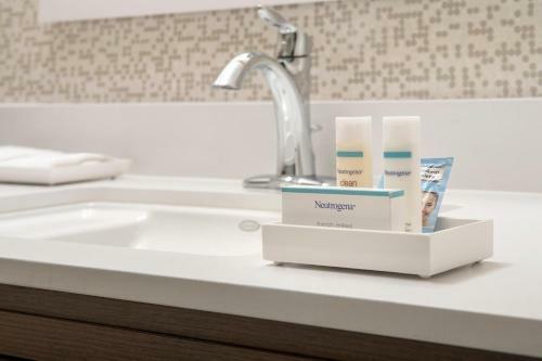 Hotel Home2 Suites By Hilton Phoenix Airport South