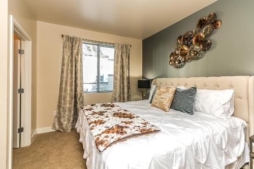 Apartamento Upscale Complex - King Beds - View Of Resort Style Pool With Parking