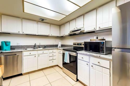 Arcadia Condo