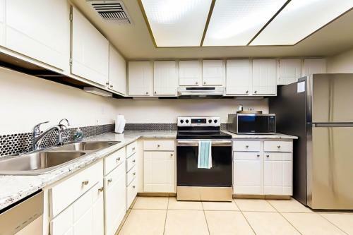 Arcadia Condo