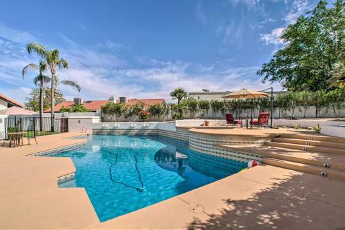 Trendy Phoenix Home With Pool - Walk To Lookout Mtn!