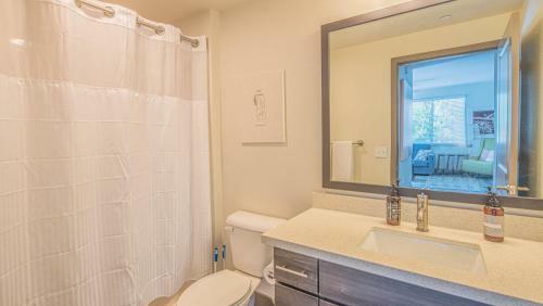 Apartamento Wanderjaunt - Chic Central Phoenix Apts