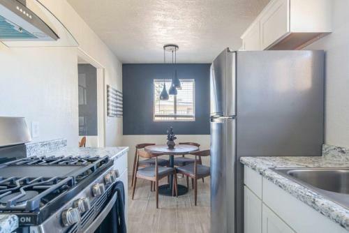 Wanderjaunt - Margo - 1br Home - Central Phoenix