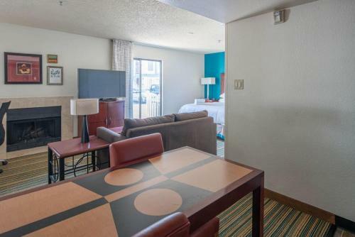 Wanderjaunt - North Phoenix Apartments