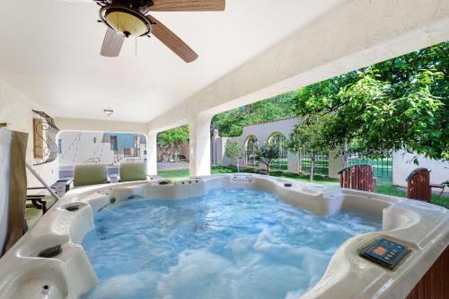 Phoenix Manor