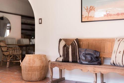 Camelback - La Casona