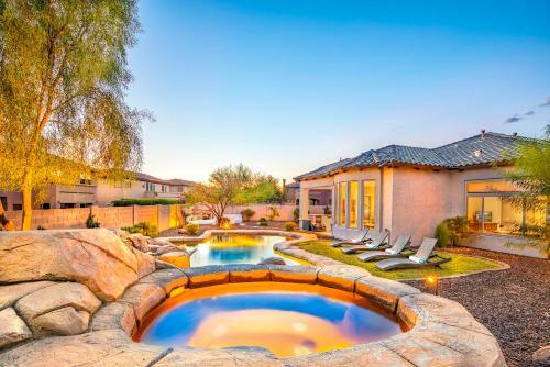 Desert Hills Estate