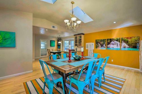Pine House On Wooded Lot With Covered Patio And Deck!