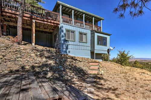 Prescott Cabin With Deck And Mtn Views 4 Mi Downtown!