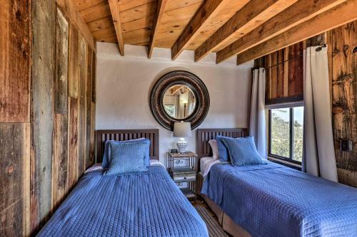 Prescott Cabin With Deck And Mtn Views 4 Mi Downtown!