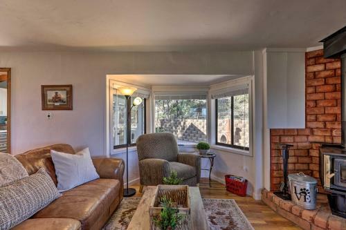 Prescott Cabin With Deck And Mtn Views 4 Mi Downtown!