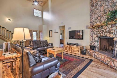 Cozy High Country Log Cabin Hike, Fish, Golf, Ski