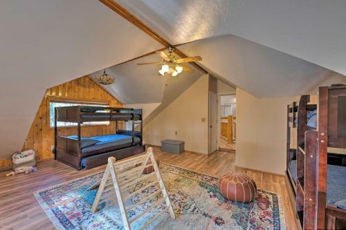 Luxe Cabin With Game Room 1 Mi To Rainbow Lake!