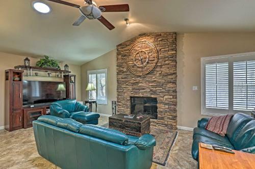 Pet-friendly Prescott Home With Fenced-in Yard!