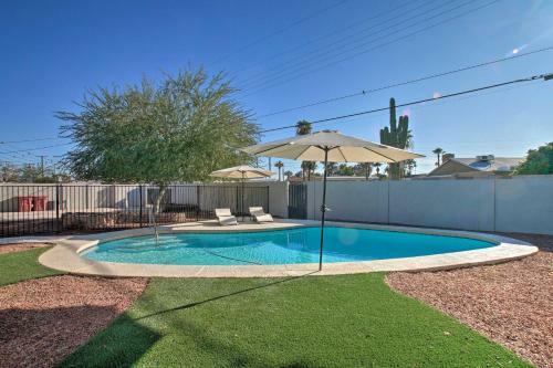 Upscale Scottsdale Oasis With Private Hot Tub And Bbq!
