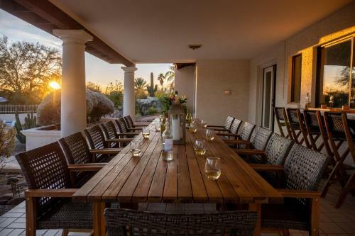 Sonoran By Avantstay - Desert Getaway W/ Pool, Rooftop Deck & Views