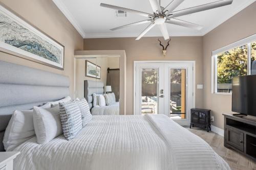 8608eang Home