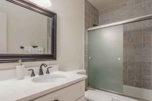 Spacious 4br Townhouse By Old Town By Wanderjaunt