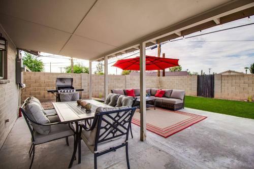 Amazing Modern Remodel Near Old Town With Heated Pool