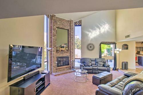Spacious Home With Spa, 1 Mi To Old Town Scottsdale!