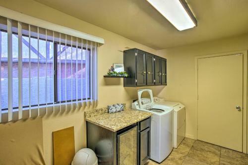 Spacious Home With Spa, 1 Mi To Old Town Scottsdale!