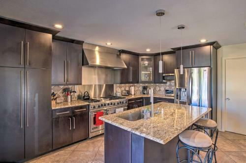 Spacious Home With Spa, 1 Mi To Old Town Scottsdale!