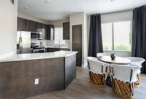 Apartamento Wanderjaunt - Twilight - 2br - North Scottsdale