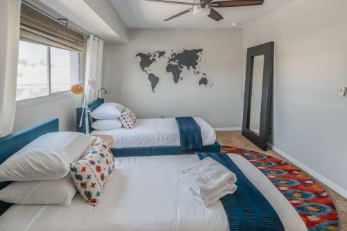 Spacious 4br Townhome In Scottsdale By Wanderjaunt