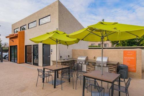 Apartamento Modern 1br With Heated Pool #134 By Wanderjaunt
