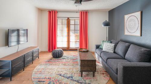 Apartamento Modern 1br With Heated Pool #134 By Wanderjaunt