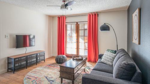 Apartamento Modern 1br With Heated Pool #134 By Wanderjaunt
