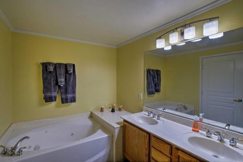 Apartamento Inviting Resort Condo About Walk To Kierland Commons!